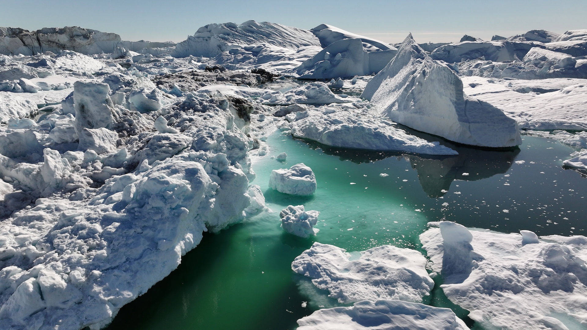 Северный полюс сместится на 27 метров к 2100 году