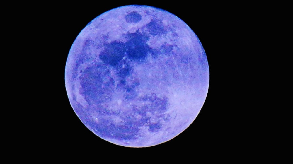 Луна оказалась голограммой ученые в шоке от необъяснимых аномалий