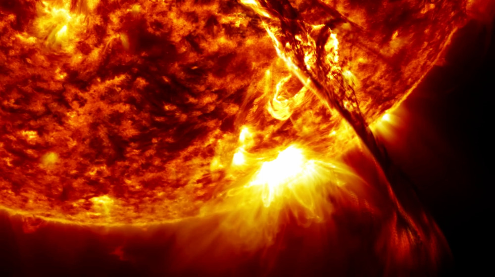 Солнечный шторм 2025 отключит интернет на полгода и вот почему это не фейк