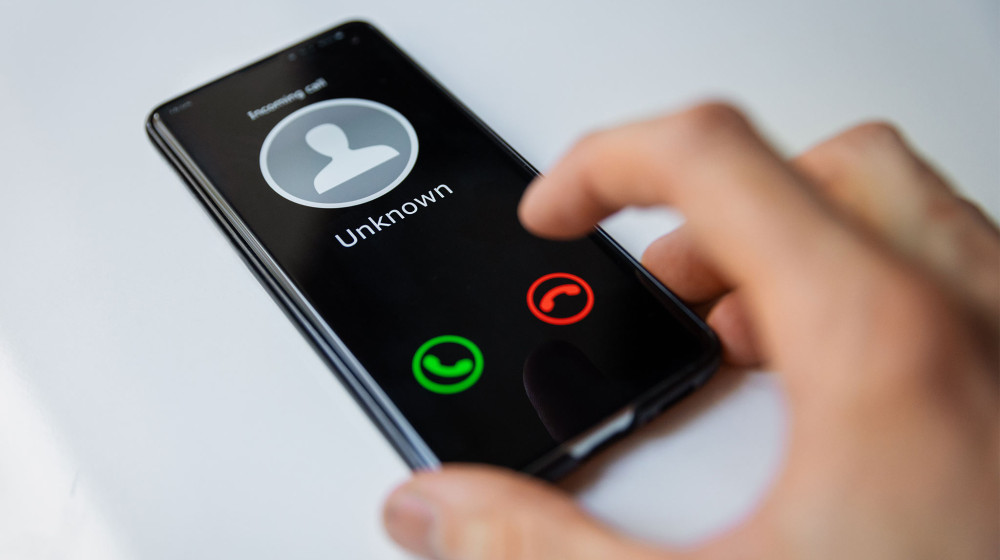 Загадочные звонки с сбросом: что скрывается за этим феноменом