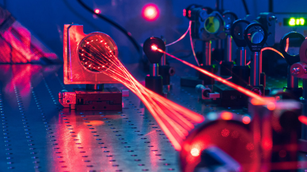 Лазерные фары: миф или реальность научной революции