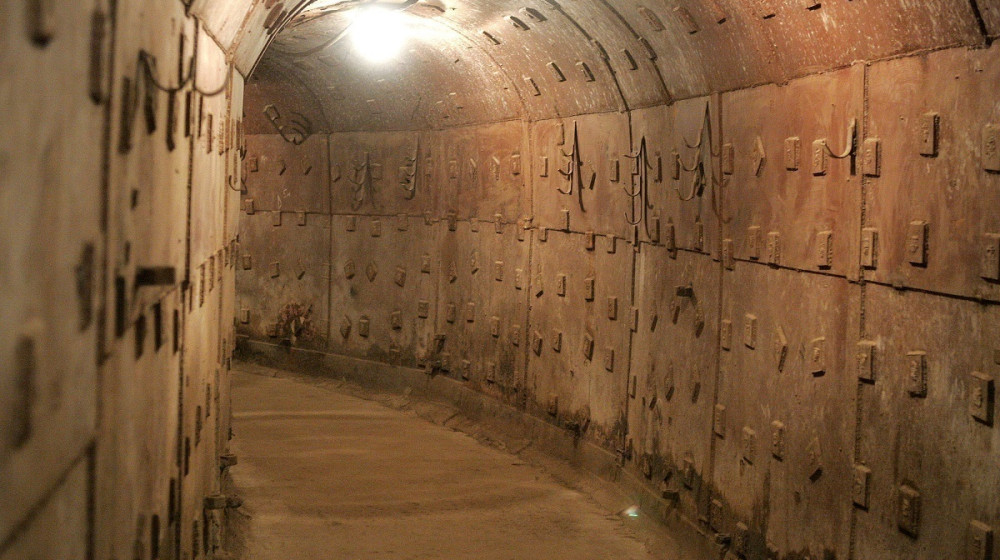 Тайные склады оружия в Западной Европе: что скрывает история?