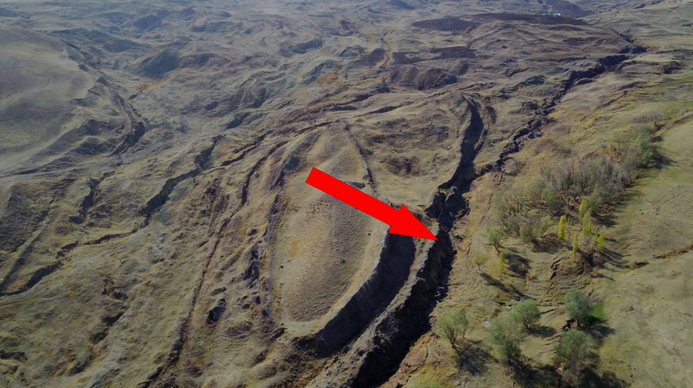 Раскопки затонувшего ковчега на Арарате раскрывают древние тайны библейского корабля