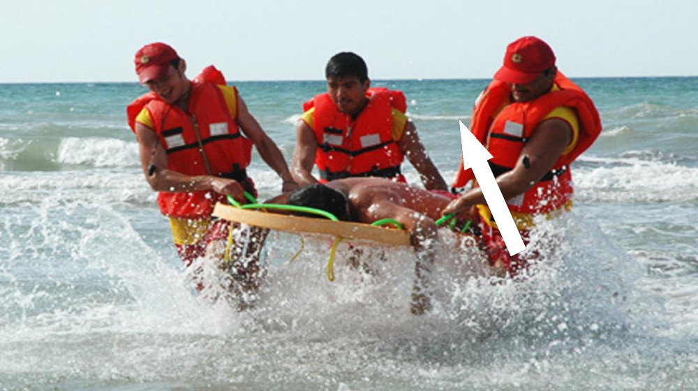 Неожиданные встречи: появление полезных людей в критические моменты