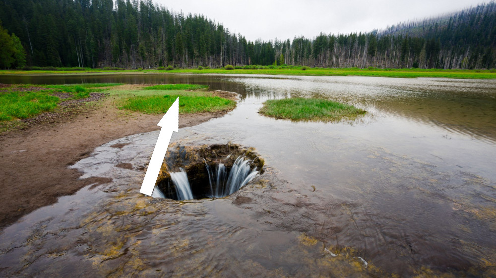 Призрачные озера: как исчезают и появляются необъяснимые водоемы