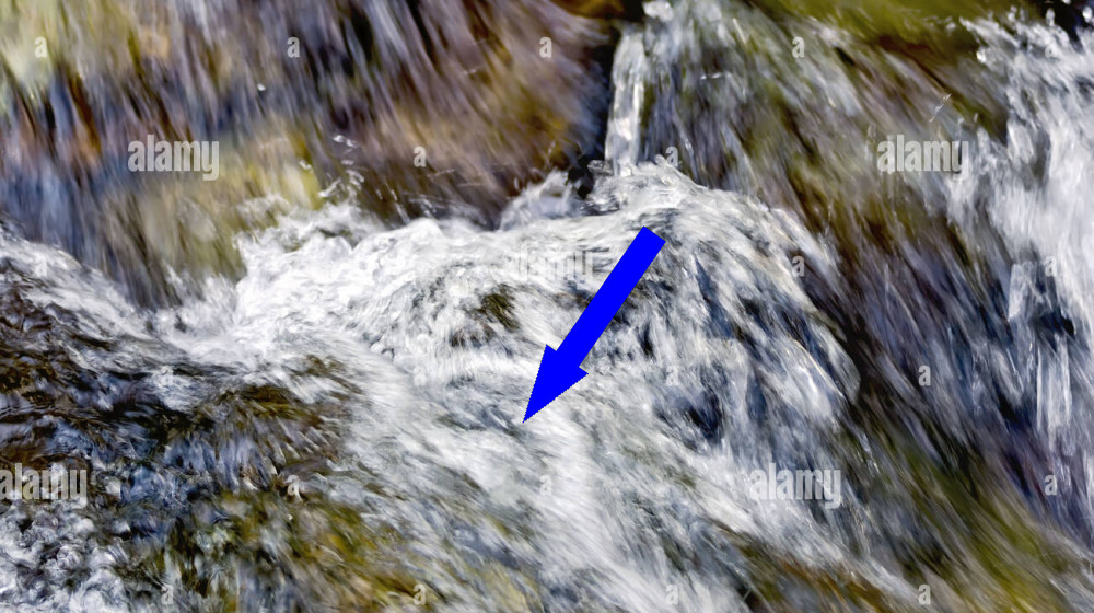 Обратные водопады: загадочные потоки воды, текущие вверх по склону