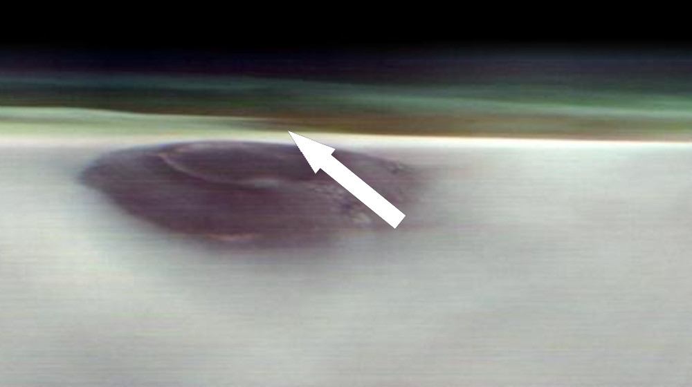 Огромный марсианский вулкан прорывается через облака ВИДЕОПРИЗНАКИ будоражат умы ученых