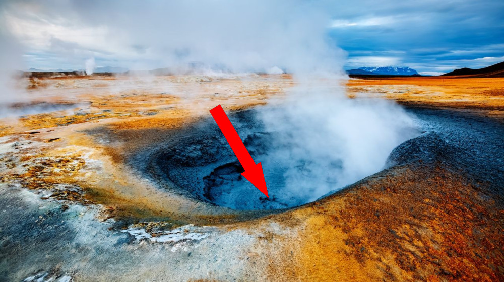 Таинственные гигантские образования под Землёй управляют самыми разрушительными извержениями