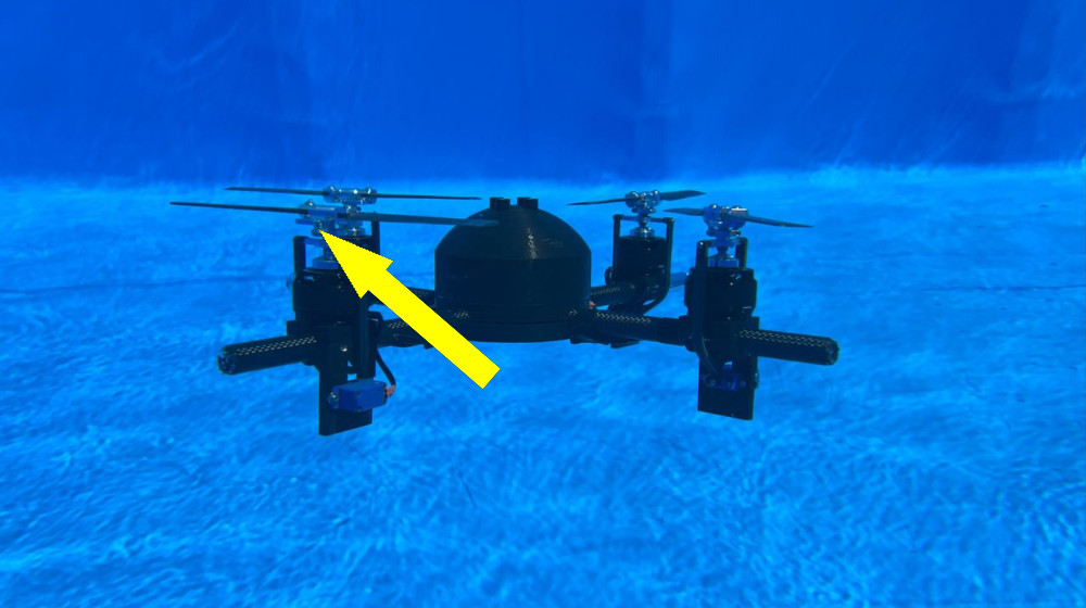  Students build new 'hybrid drone' — watch it fly in the air and then seamlessly dive underwater 