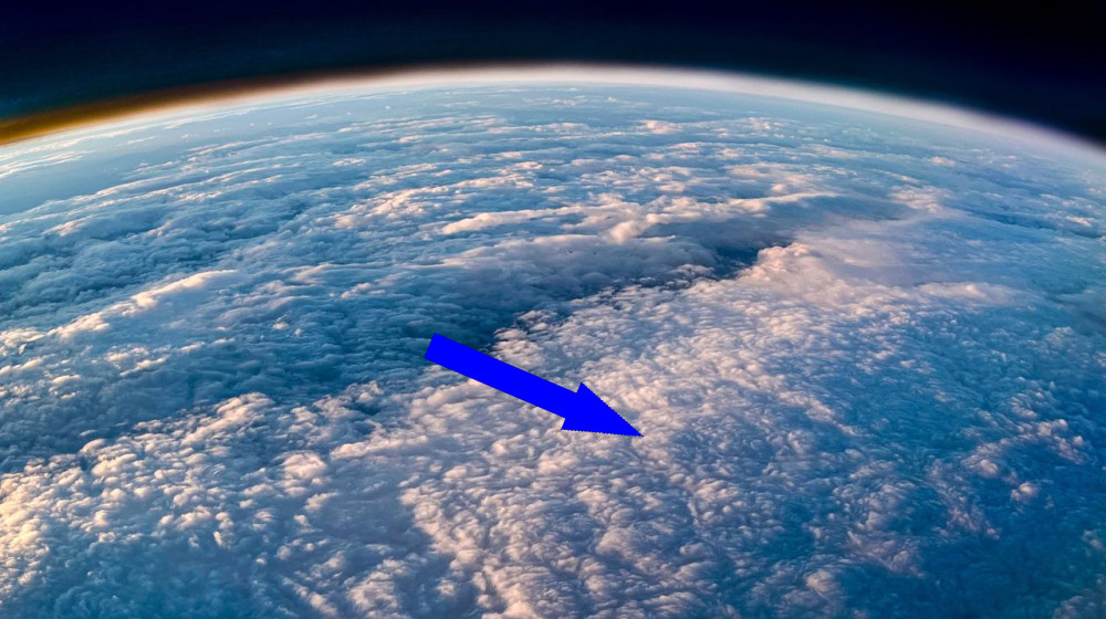  Tiny devices propelled by sunlight could explore a mysterious region of Earth's atmosphere 
