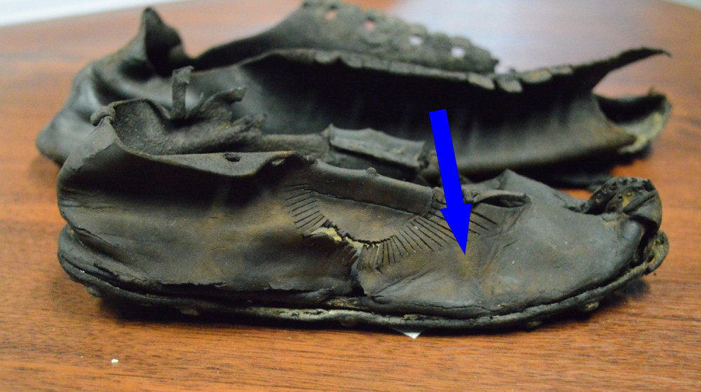 Удивительные находки: гигантские римские обувь из раскопок у стены Адриана поражают учёных