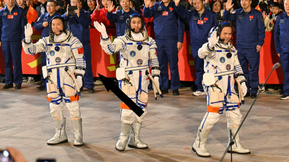  Three more Chinese astronauts are now stranded in space following successful rescue of their colleagues 