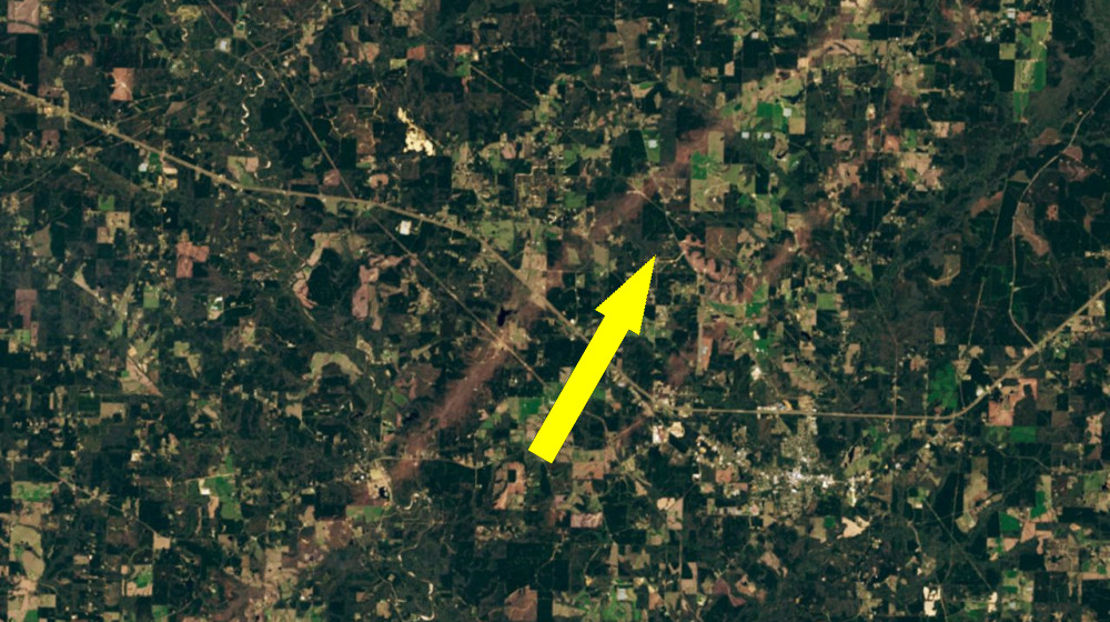  Twin tornadoes tear perfectly parallel tracks through Mississippi during deadly 'superstorm' — Earth from space 