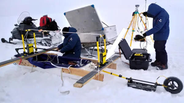 Как смотреть "Поля от полюса с Уиллом Смитом" — все тайны стриминга и ТВ