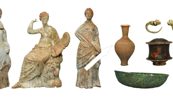  Tumba Madžari Great Mother: A boxy goddess figurine from North Macedonia designed to protect Stone Age houses 7,800 years ago 