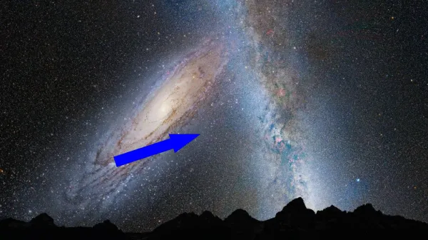 Почему одна галактика остается неподвижной в космосе