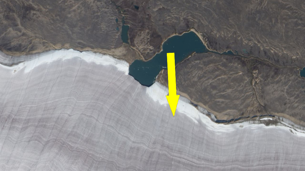 Загадочное соединение миниозерка и древней ледяной короны Канады — взгляд на Землю из космоса